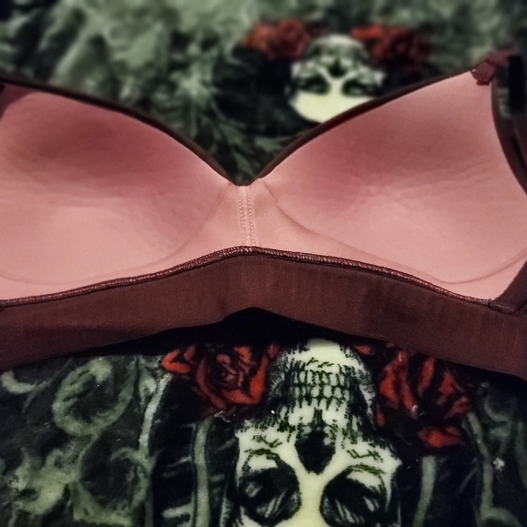 VS bra - Picture 4 of 4